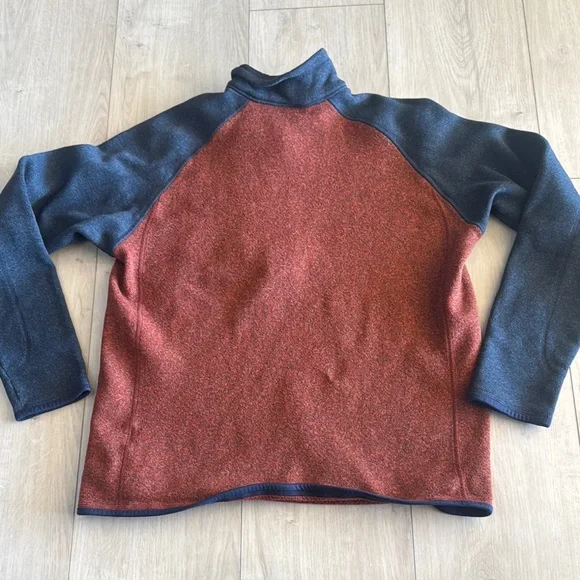 Patagonia Red and Blue Fleece Pullover - Picture 5 of 6